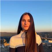 Soy terapeuta ocupacional con experiencia en apoyo escolar.